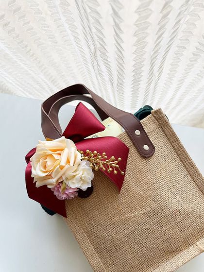 Welcome Hampers & Return Favours photo 12