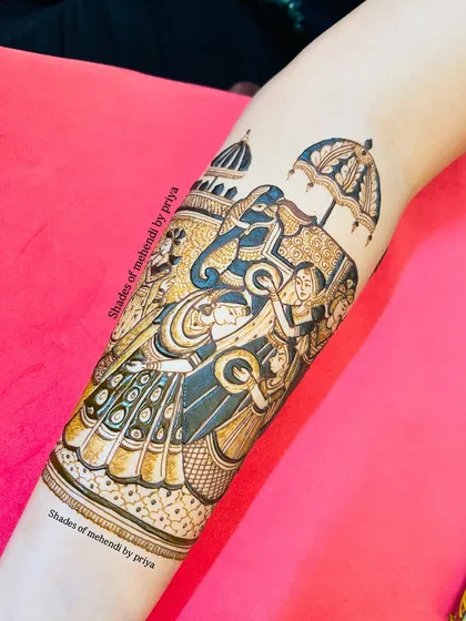 Another view of the royal procession mehendi, highlighting the figures and the decorated elephant. These storytelling elements are what make bridal mehendi so special.