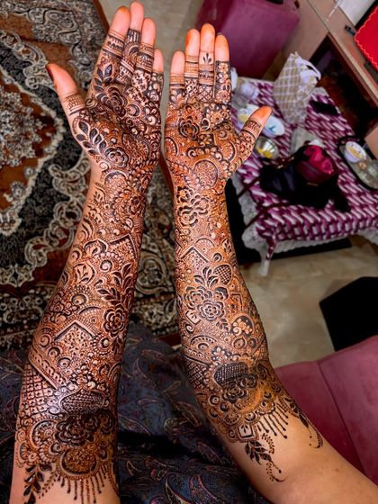 Mehendi Art by Nishat - Mehndi (Henna) Artistry The Beauty of the Henna Stain photo 4