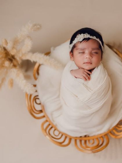 Timeless Newborn Portraits photo 6