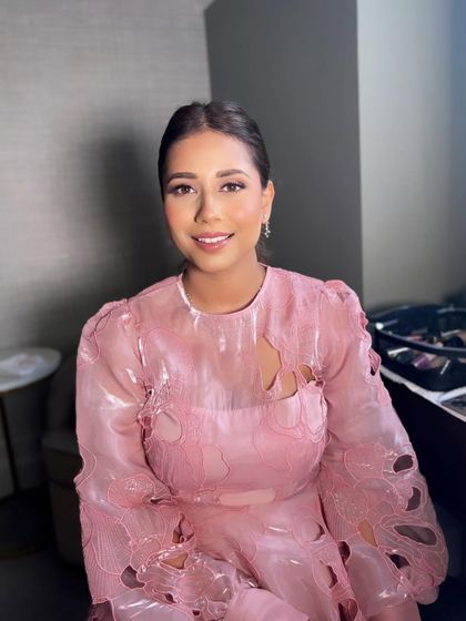 Sanvitti's beautiful smile says it all. It was an honor to travel to Manchester to be a part of her special day and create a look that made her feel confident and beautiful.