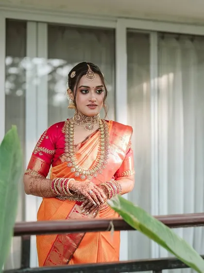 Makeup is about finding the perfect balance. For this Shetty bride, I created a look that was soft yet striking, with flawless blending and harmonious colors to let her features shine.