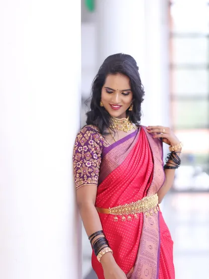 These images showcase various clients and models in simple, elegant sets perfect for attending weddings or family functions. I have a wide range of such pieces for rent.