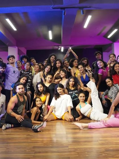 The faces of our community. These pictures from our various intensive workshops and masterclasses capture the joy, focus, and camaraderie that fill our studios every day. This is the family you join at Hashtag.