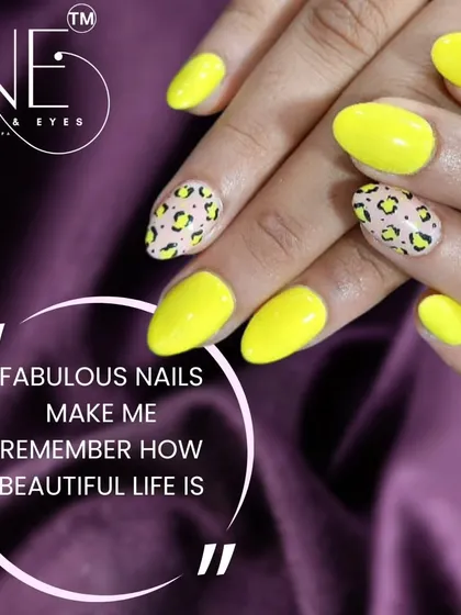 A bright and fun leopard print design. We used a vibrant yellow as the main color and created a classic leopard spot pattern on the accent nails.