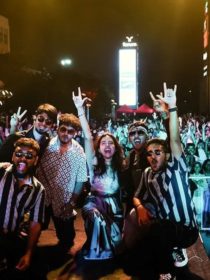 The show is not just about us on stage, it's about every single person in the audience. This picture with the amazing crowd at Forum South Bengaluru says it all. We are one big family.