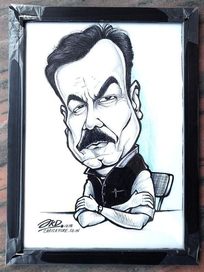A framed caricature makes a complete and impressive gift. This piece, showing a professional in a classic pose, is a popular choice for corporate farewells.