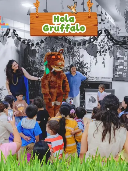 "A Gruffalo? What's a Gruffalo?" Our 'Hola Gruffalo' event was a huge hit, with a special appearance from the Gruffalo himself. The children were so excited to meet the mighty creature from their favorite story.