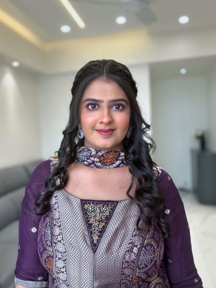 Soft & Glowing Glam photo 210