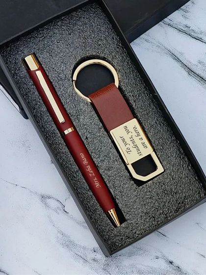 Customized Gifts - Personalized Gift Hampers & Sets Personalized Wallets & Accessories photo 22