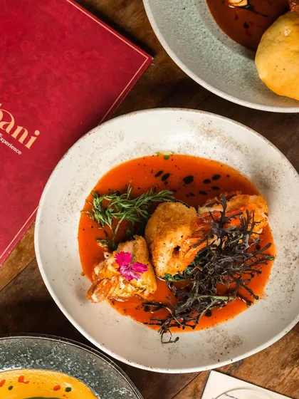 Who’s ready to dive into a delicious plate of jumbo prawns? This dish is a feast for the eyes and the taste buds, a must-try for all seafood lovers.