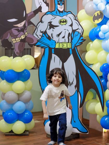 Welcome to Gotham City. We celebrated this birthday with a full Batman theme, complete with a life-sized cutout of the Dark Knight himself, creating an immersive experience for the birthday boy.