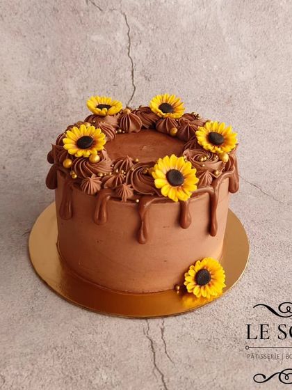 Le Soir Pâtisserie - Custom Cakes Elegant Buttercream & Floral Designs photo 5