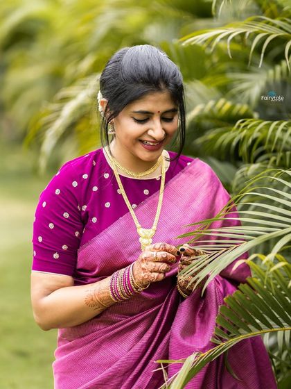 Aishwarya Rangarajan - Live Musical Performance Elegance in Ethnic Wear photo 7