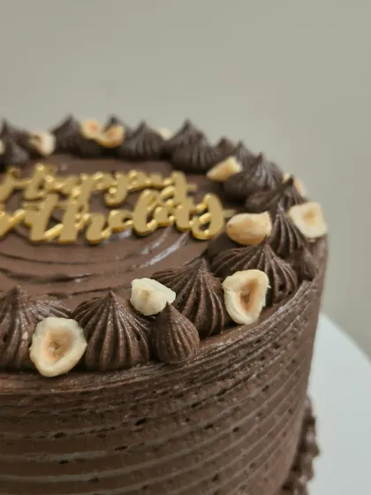 The smooth chocolate frosting and crunchy hazelnuts make for a perfect combination of textures.