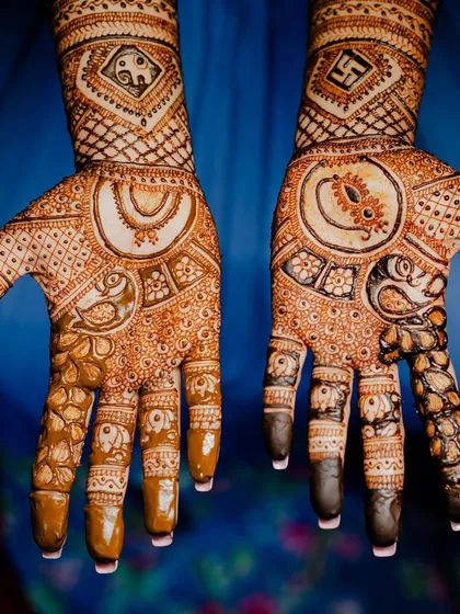 A close-up of the palms from the previous design, showing the detail in the elephant and paisley motifs.