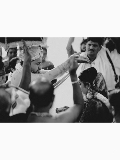 2Bonds - Wedding Photography & Films Sacred Vows: The Wedding Ceremony photo 193