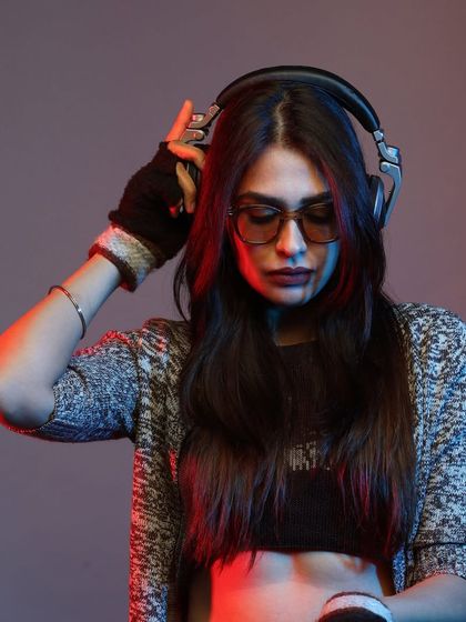 The Artist: Portraits & Photoshoots photo 8