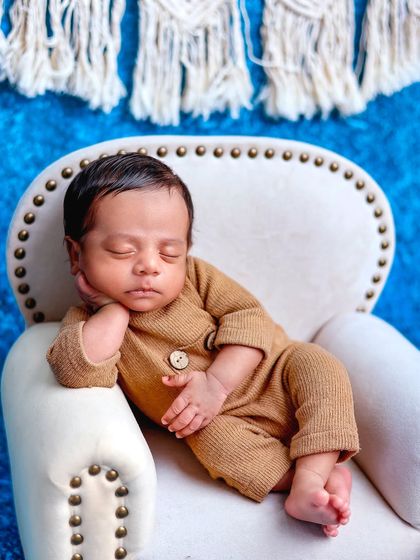WonderBump Studio - Newborn Photography Cozy in Baskets & Props photo 7