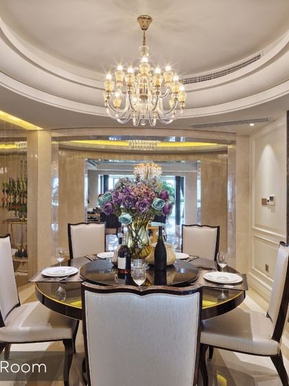 Living & Dining Spaces photo 5