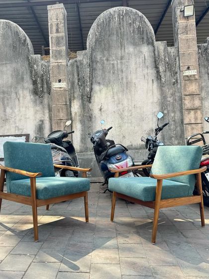 Signature Chairs: Lounge, Accent & Dining photo 40