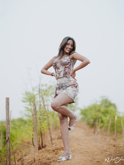 Model & Portfolio Shoots photo 6