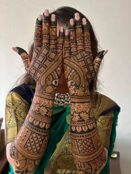 Kanha Mehandi - Bridal Mehndi Intricate Hand Designs photo 34