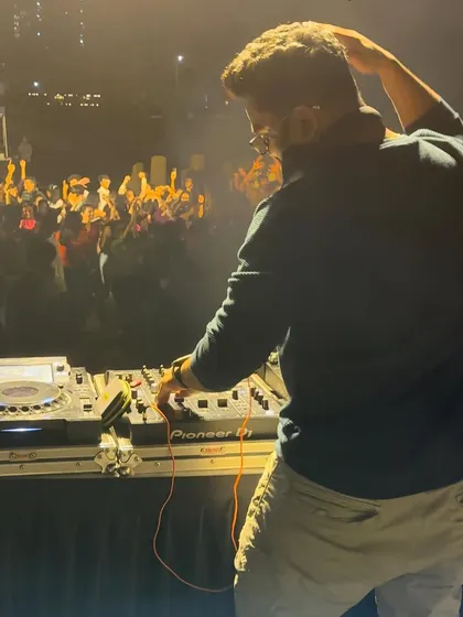 Another shot from Tarang 2023. The crowd was with me on every single beat.