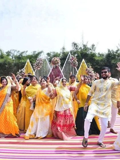 Nrityaatma - Wedding & Sangeet Choreography Daytime Celebrations: Haldi & Mehendi photo 6