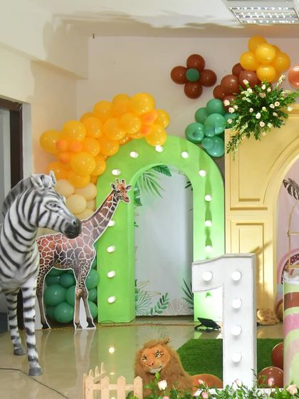 Satweek - Themed Birthday Party Decoration Wild Adventures: Jungle & Animal Safaris photo 37