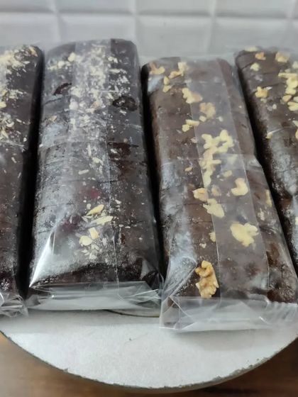 Comforting Loaf Cakes & Brownies photo 14