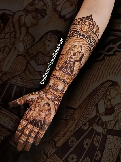 A single arm showcasing a full bridal story. The design includes a romantic couple portrait, a depiction of the wedding ceremony, and is finished with a crown-like lotus motif at the top.
