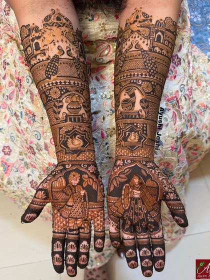 The full view of the bride's mehendi, featuring portraits, rituals, and traditional motifs, all telling her wedding story.