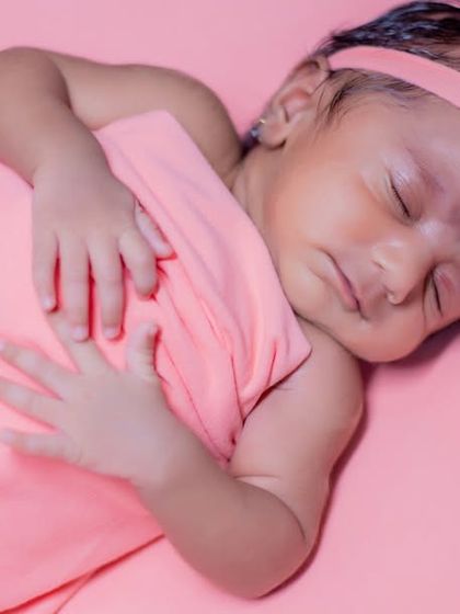 Newborn Portraits: Tiny & Tender photo 11