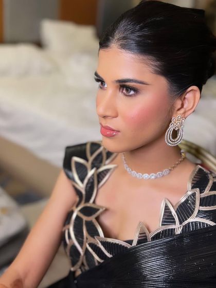 Cocktail & Reception Looks photo 29