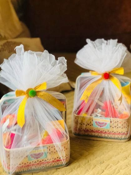 Gift Hamper - Personalized Gift Hampers Rakhi Celebrations photo 141