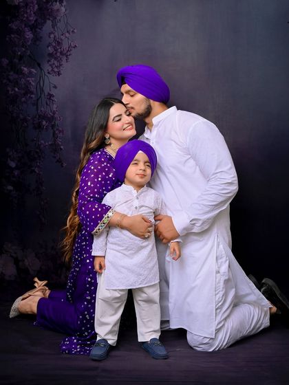 Family Portraits: Your Story in a Frame photo 5