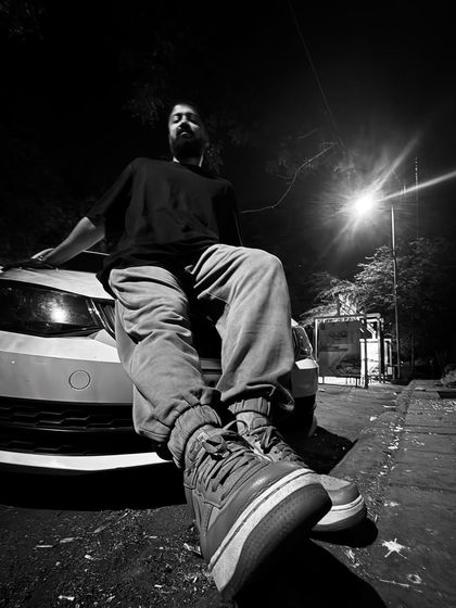 A different angle from the street shoot, playing with light and shadow.