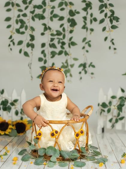 Giggles & Grins: Sitter Sessions photo 5