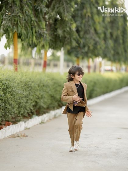 Striding with confidence. Our shacket sets are a great example of our modern, stylish, and comfortable designs.