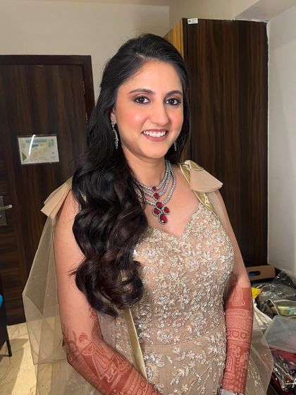 Evening & Cocktail Glam photo 23