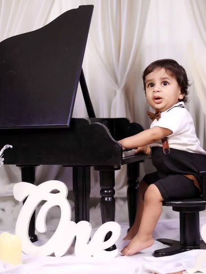 Creative & Themed Studio Shoots photo 99