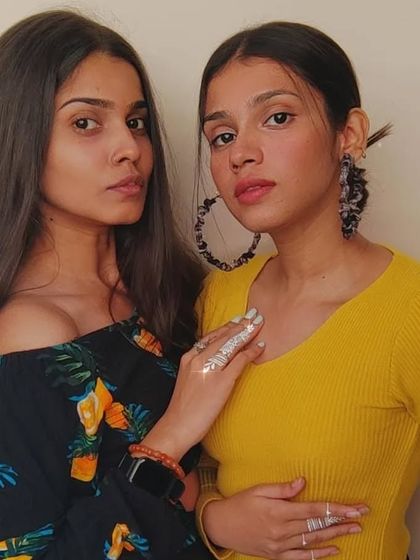 White Henna Designs photo 3