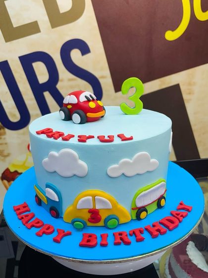 Kids' Character & Cartoon Cakes photo 43