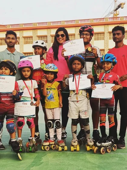 We practice hard and we celebrate every victory together. This is our team after a successful inter-school competition, a mix of proud coaches and even prouder skaters with their medals and certificates. This is what our ERSC family is all about.