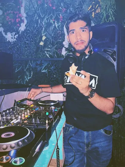 You can't DJ on an empty stomach. A quick bite is essential for keeping the energy up for a long night of mixing.