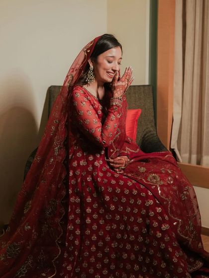 Timeless Red Brides photo 15