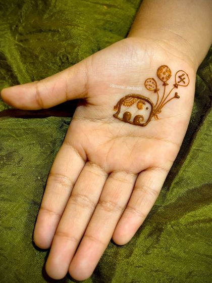 Sonu - Special Occasion Mehndi Modern & Minimalist Styles photo 13