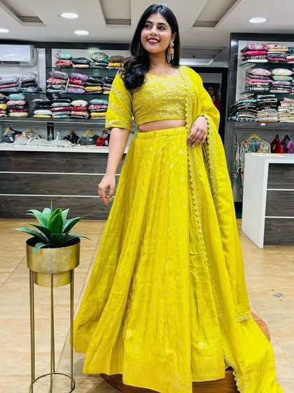 Starting Navratri on a bright note with this beautiful yellow lehenga. It is simple, elegant, and perfect for celebrating the first day of the festival.