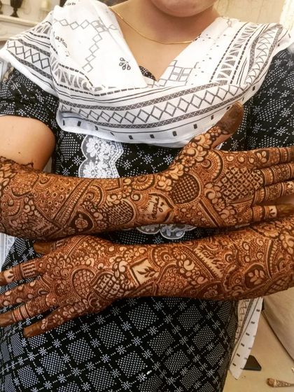 Mehendi Art by Nishat - Mehndi (Henna) Artistry Elaborate Bridal Henna photo 3
